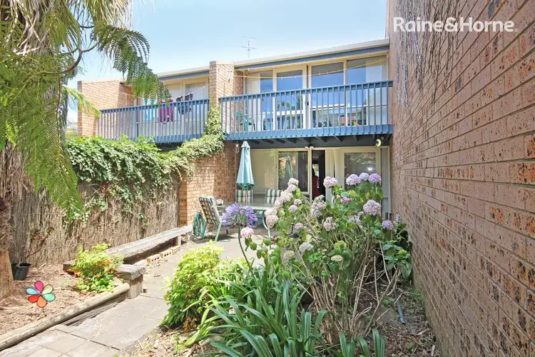 11/1 George Bass Drive, Batehaven NSW 2536