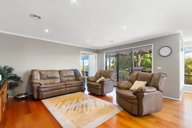 Sixth view of Homely house listing, 10 Wexford Close, Traralgon VIC 3844