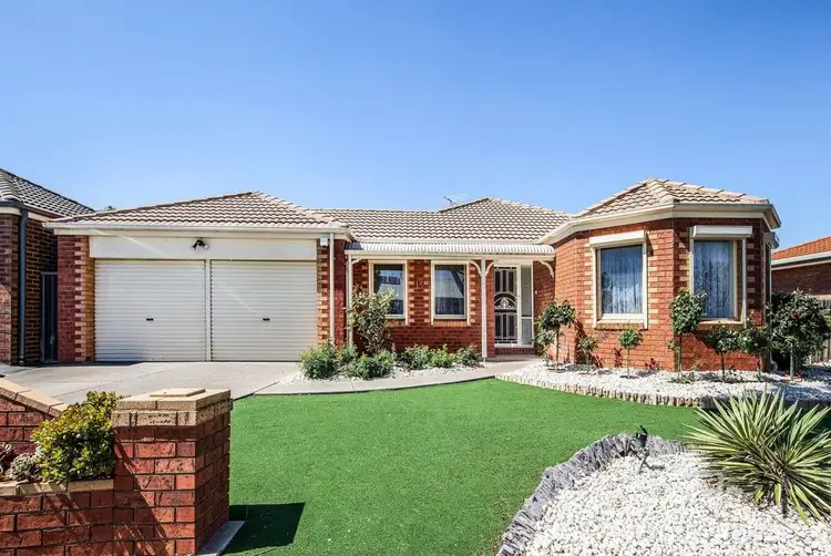 15 Fairhaven Crescent, Hoppers Crossing VIC 3029
