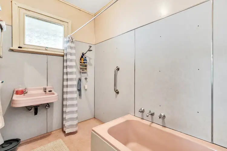 Sixth view of Homely house listing, 1 Marsha Drive, Banksia Park SA 5091