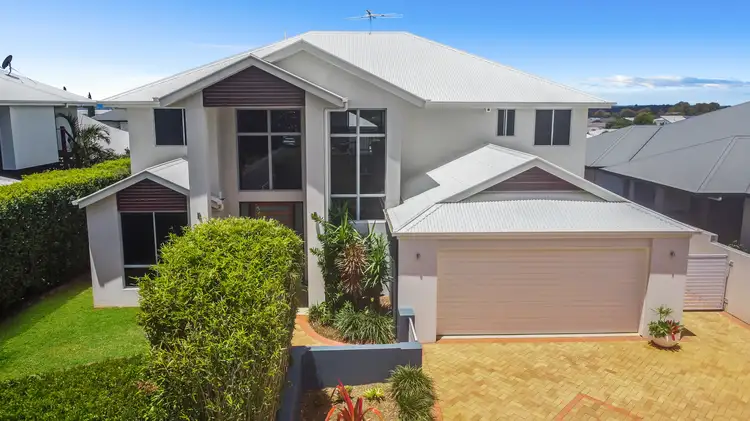 Second view of Homely house listing, 18 Sequoia Street, Thornlands QLD 4164