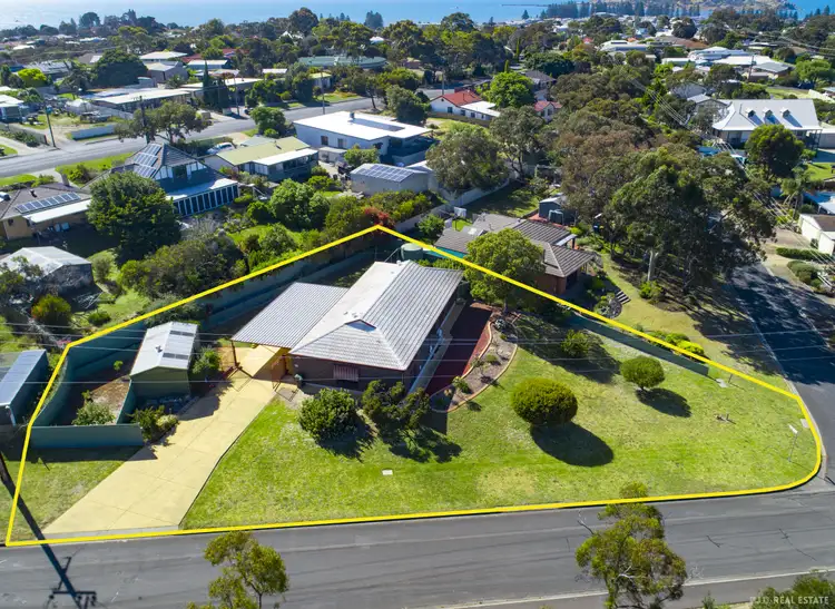 96 Canterbury Road, Victor Harbor SA 5211