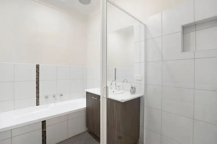 Seventh view of Homely house listing, 2/4 Moorfield Avenue, Rosebud VIC 3939