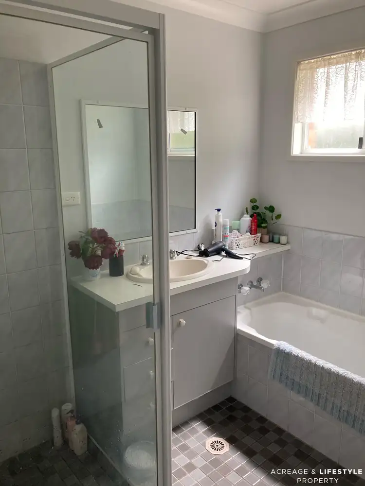 Sixth view of Homely semi-detached listing, 2/126 Bishop, Beachmere QLD 4510