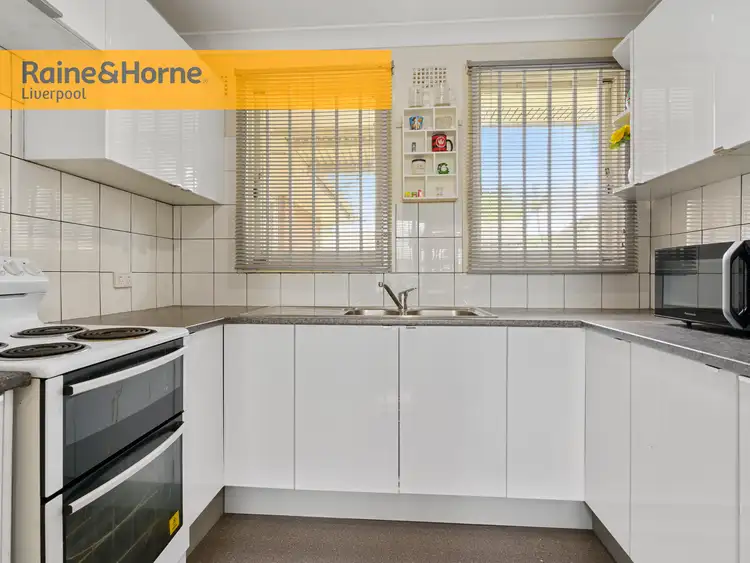 Second view of Homely house listing, 39 Blackwood Crescent, Macquarie Fields NSW 2564