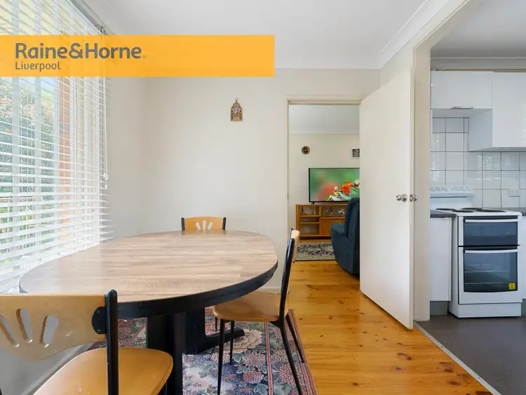 Fifth view of Homely house listing, 39 Blackwood Crescent, Macquarie Fields NSW 2564