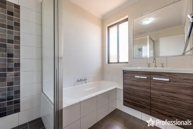 Sixth view of Homely house listing, 3 Lapwing Way, Wandina WA 6530