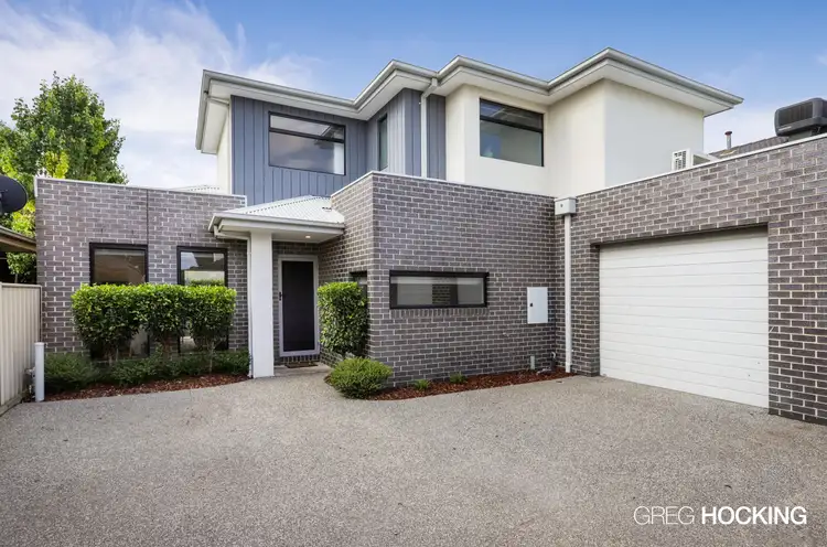2/2 Clematis Avenue, Altona North VIC 3025
