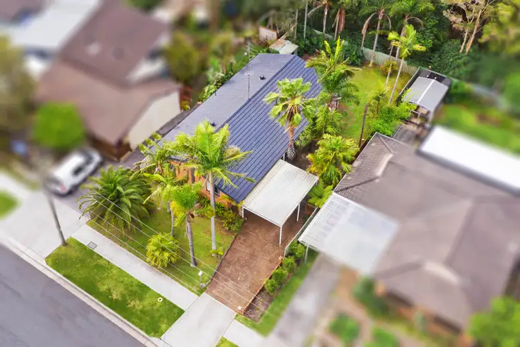 39 Blenheim Avenue, Berkeley Vale NSW 2261
