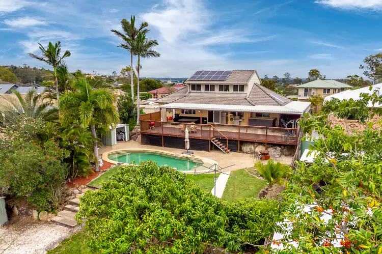 30 Wantana Cres, Edens Landing QLD 4207