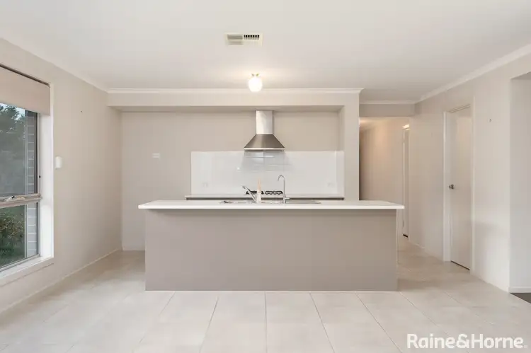 Second view of Homely house listing, 5 Lesetta Court, Strathalbyn SA 5255
