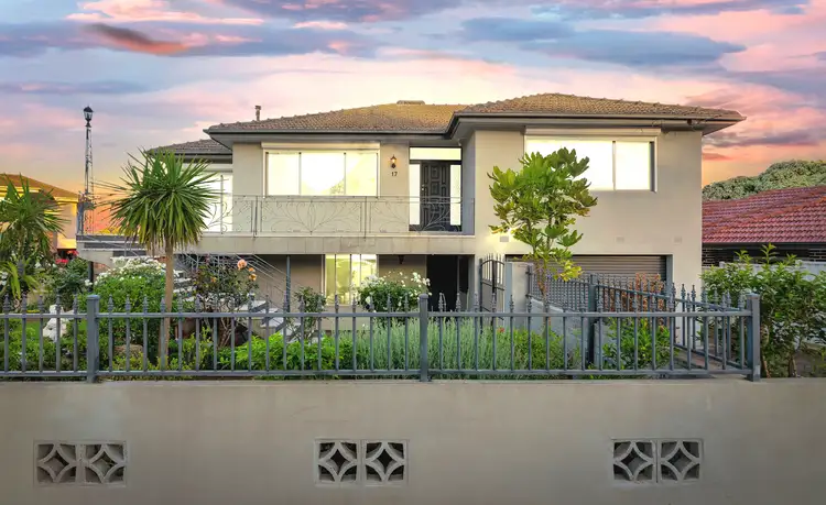 17 Service Road, Blackburn VIC 3130