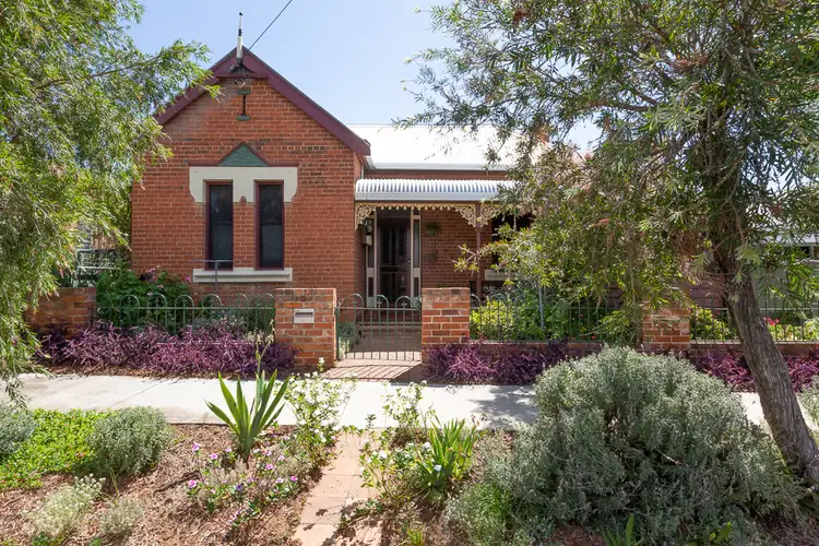 95 Crown Street, Tamworth NSW 2340