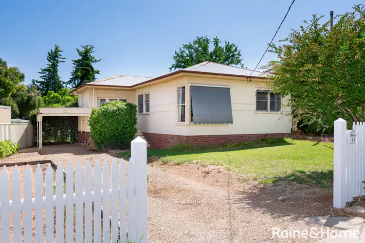 33 Hodson Ave, Turvey Park NSW 2650