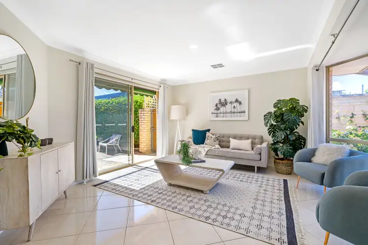 4/54 Alexandra Road, East Fremantle WA 6158