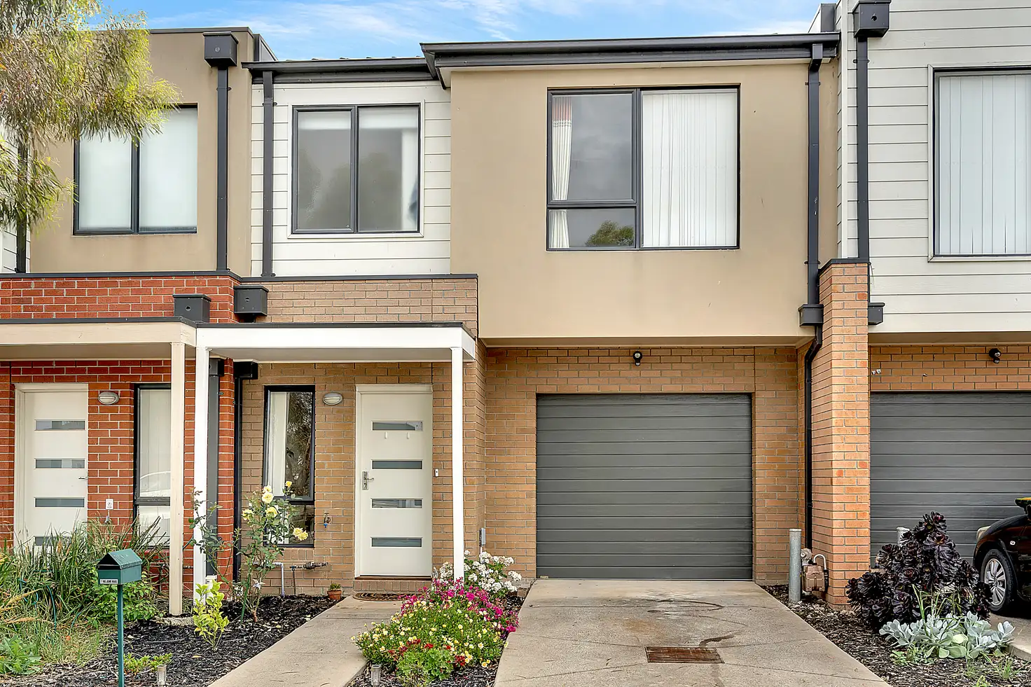 Main view of Homely townhouse listing, 22 Farrell Street, Craigieburn VIC 3064