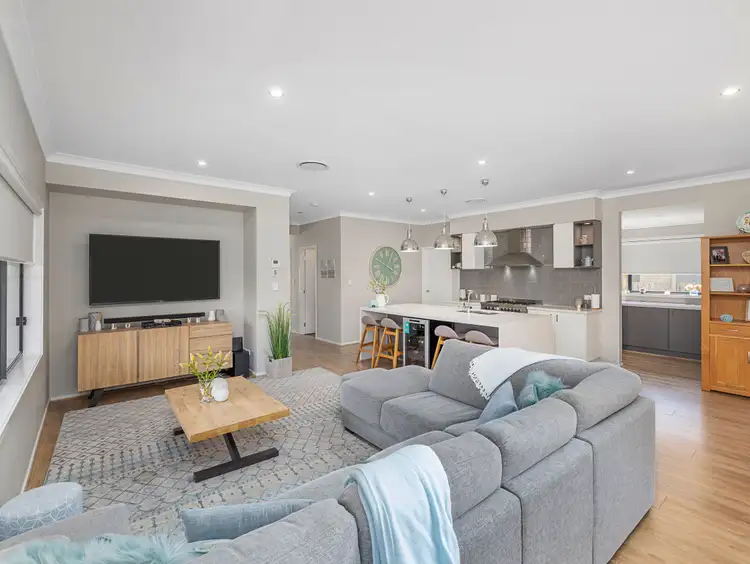 Sixth view of Homely house listing, 10 Parkland Drive, Springfield Lakes QLD 4300