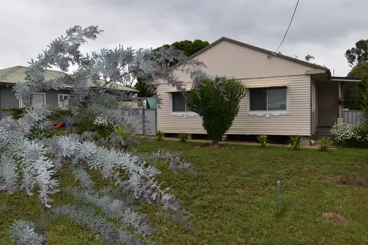 Main view of Homely house listing, 35 Hawkins Street, Wellington NSW 2820