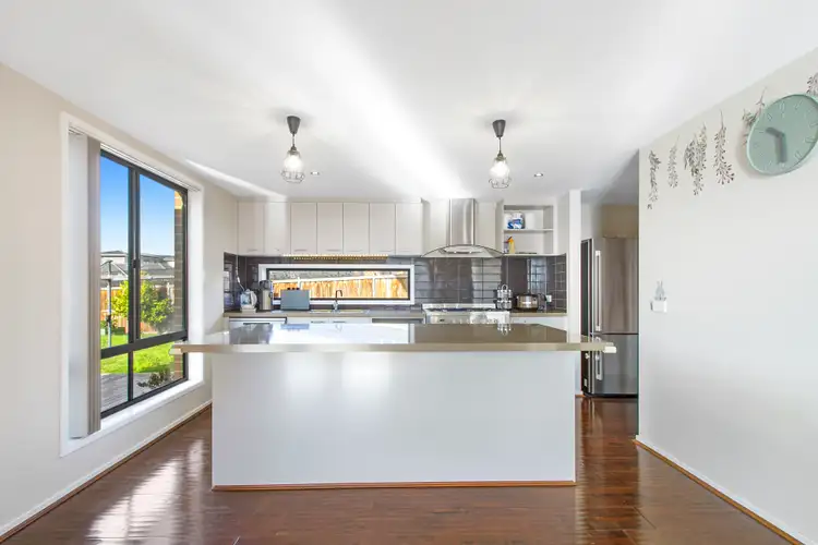 Fifth view of Homely house listing, 28 Kenilworth Drive, Traralgon VIC 3844