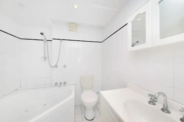 Fifth view of Homely apartment listing, 23/20 Boronia Street, Kensington NSW 2033