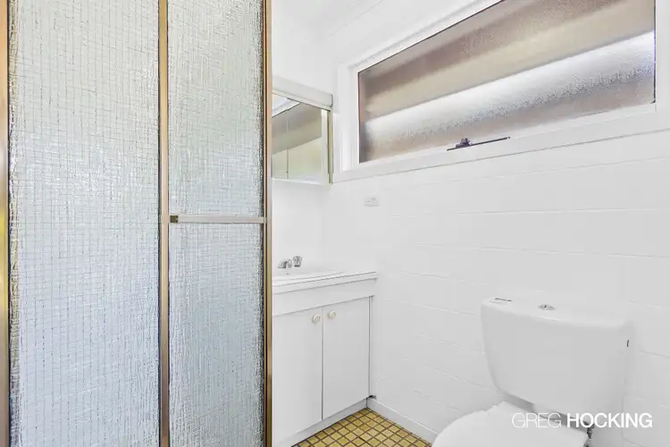 Fifth view of Homely house listing, 4 Neyland Court, Altona Meadows VIC 3028