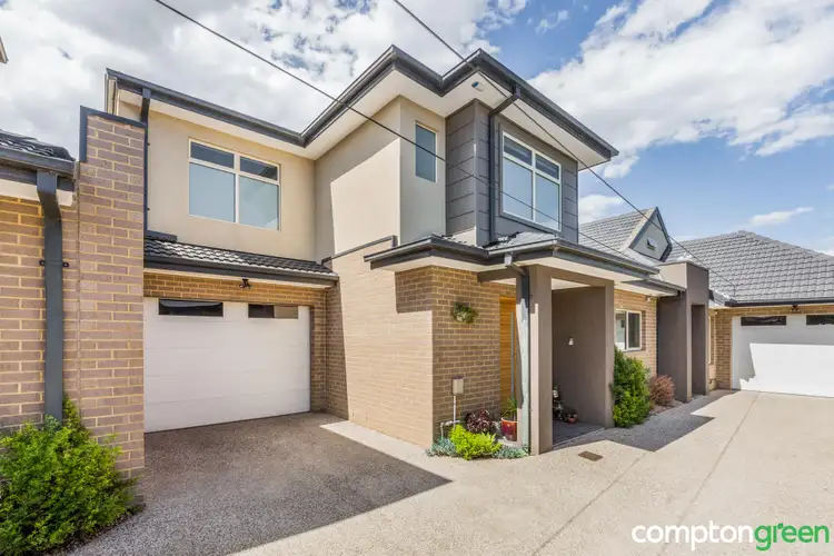 Main view of Homely townhouse listing, 2/86 Maidstone Street, Altona VIC 3018