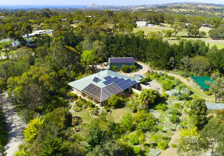 Oasis/201 Greenhills Road, Victor Harbor SA 5211