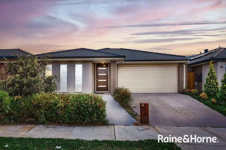 66 Noorat Place, Cranbourne North VIC 3977