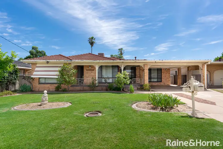 31 Geneva Crescent, Lake Albert NSW 2650