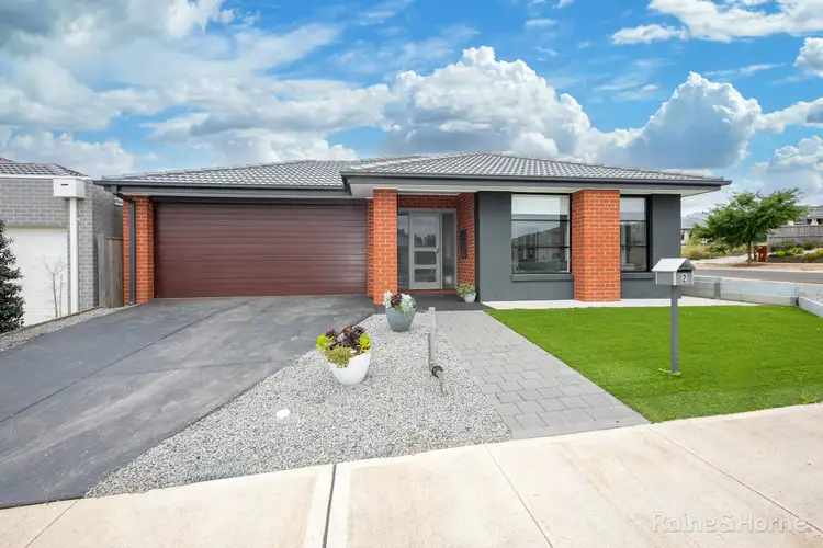 2 Trevaskis Street, Sunbury VIC 3429