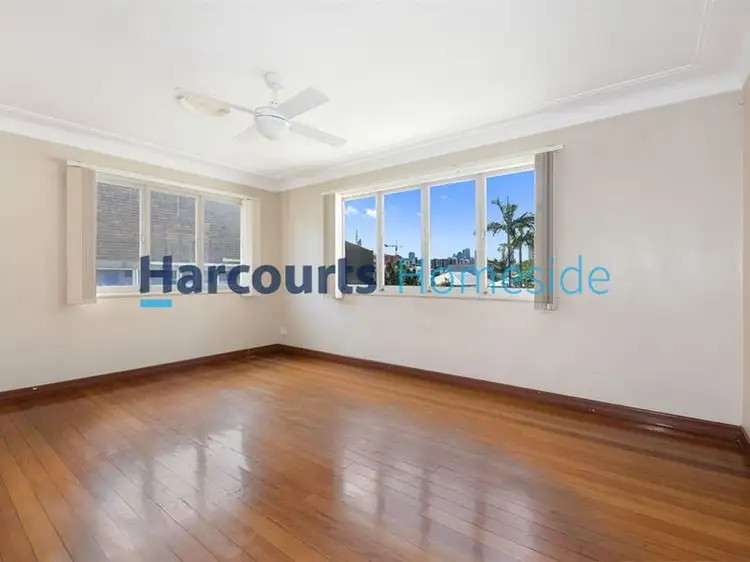 Fourth view of Homely unit listing, 1/24-26 Qualtrough Street, Woolloongabba QLD 4102