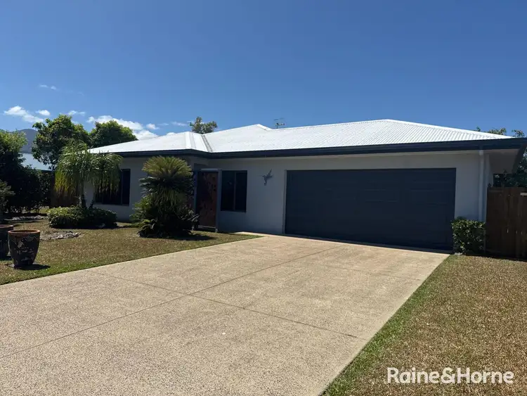 20 Riflebird Crescent