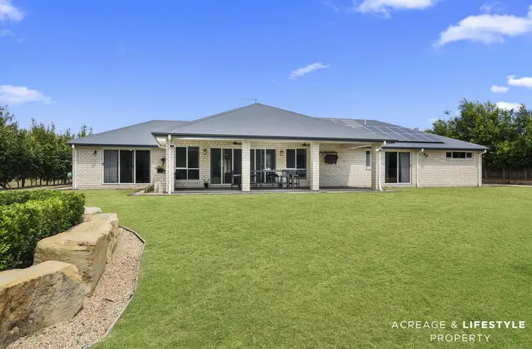 13-15 Mecklem Court, Ningi QLD 4511