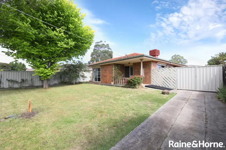 14 Norval Crescent, Coolaroo VIC 3048