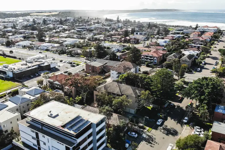 Sixth view of Homely unit listing, 5/35 Girrilang Road, Cronulla NSW 2230