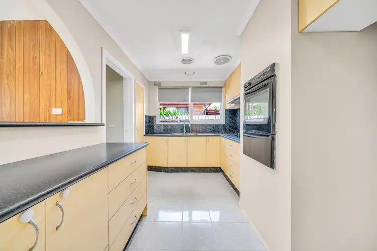 Fifth view of Homely house listing, 3 Vanessa Drive, Hampton Park VIC 3976