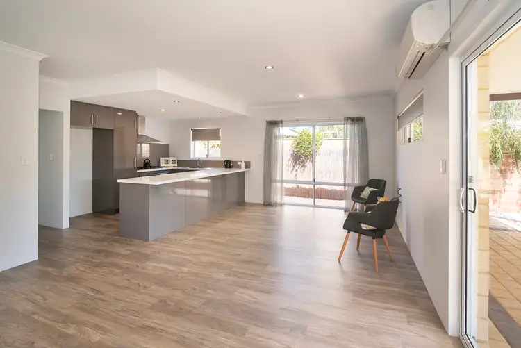 Fifth view of Homely house listing, 1/16 Kilchatten Crescent, West Busselton WA 6280