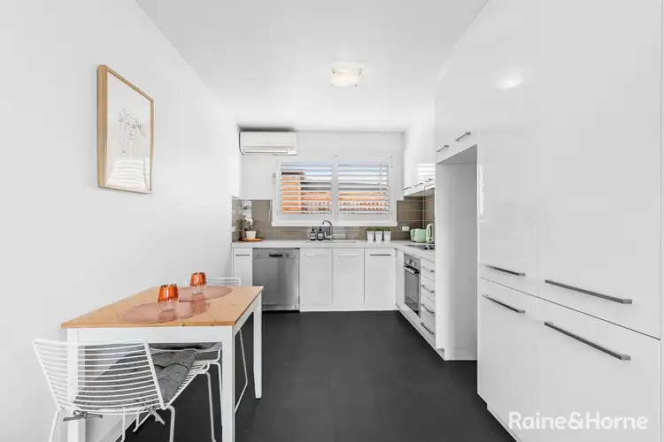 Third view of Homely unit listing, 5/205 Mason Street, Newport VIC 3015