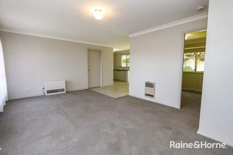 Fourth view of Homely unit listing, 2/204A Bentinck St, Bathurst NSW 2795
