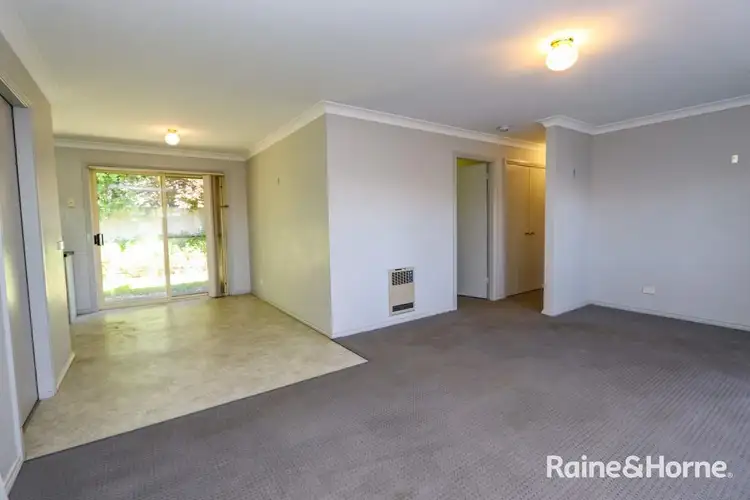 Fifth view of Homely unit listing, 2/204A Bentinck St, Bathurst NSW 2795