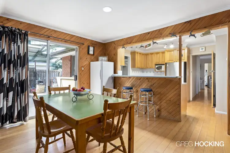 Sixth view of Homely house listing, 5 Kim Court, Altona VIC 3018