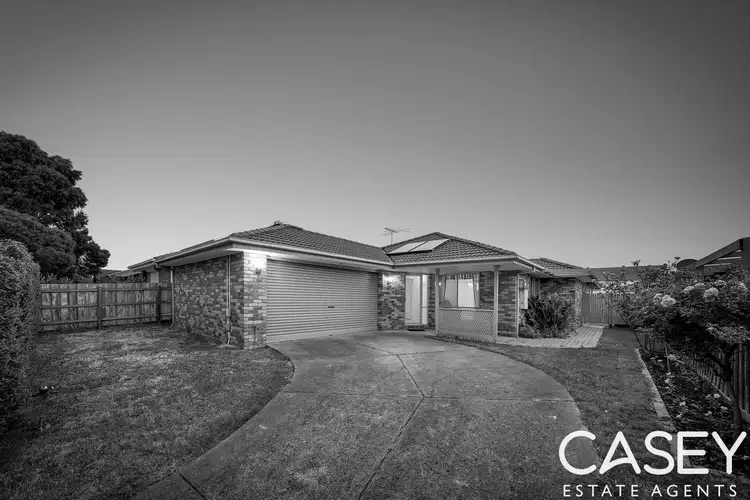 14 Bates Street, Cranbourne West VIC 3977