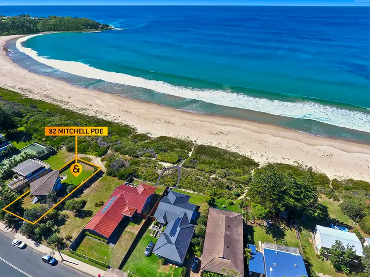 82 Mitchell Parade, Mollymook Beach NSW 2539