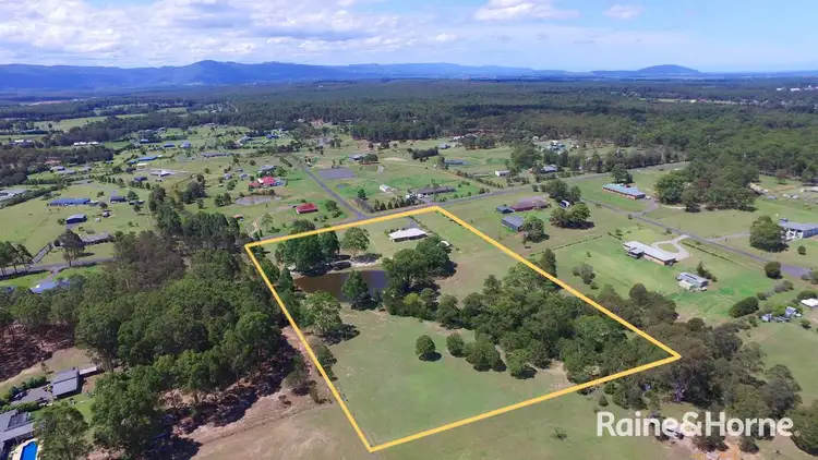 37 Stringybark Road, Nowra Hill NSW 2540