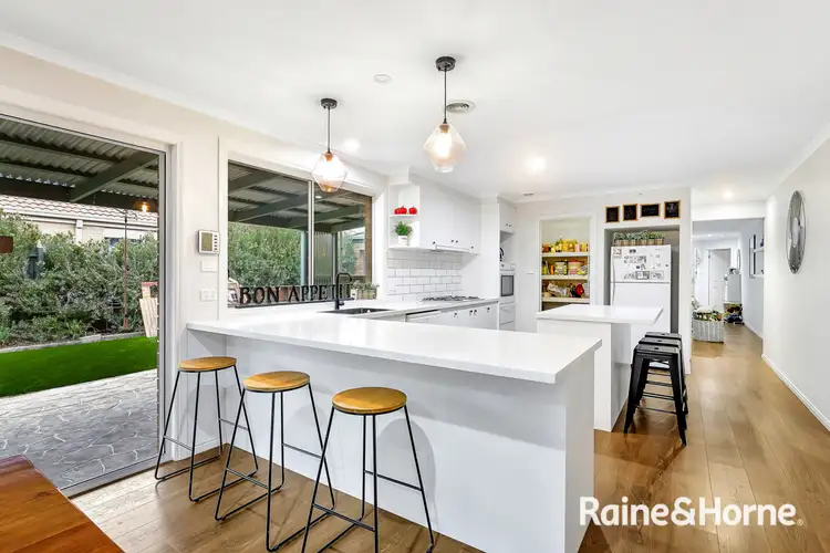 Fifth view of Homely house listing, 35 Delatite Way, Skye VIC 3977