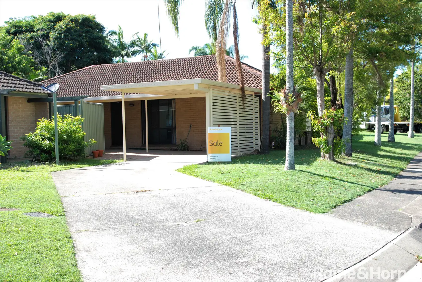 Main view of Homely villa listing, 11/30 Patura Drive, Ashmore QLD 4214