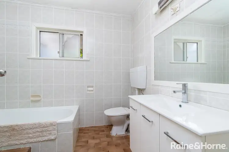 Sixth view of Homely house listing, 211 Gurwood Street, Wagga Wagga NSW 2650