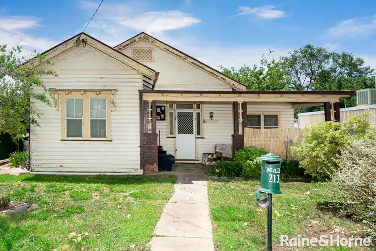 213 Gurwood Street, Wagga Wagga NSW 2650