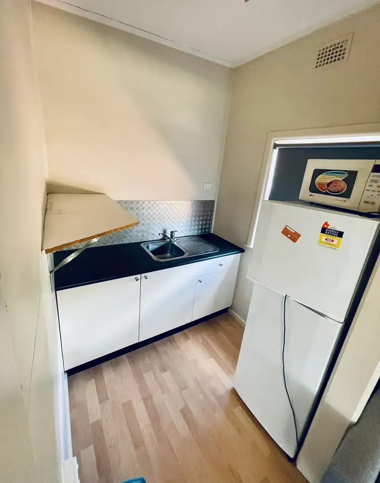 Third view of Homely apartment listing, 6/63 Elizabeth Crescent, Cobar NSW 2835