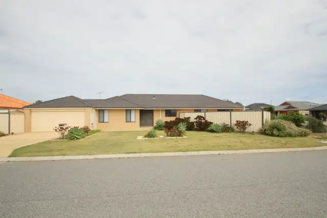 Second view of Homely house listing, 2 Sorrento Turn, Secret Harbour WA 6173